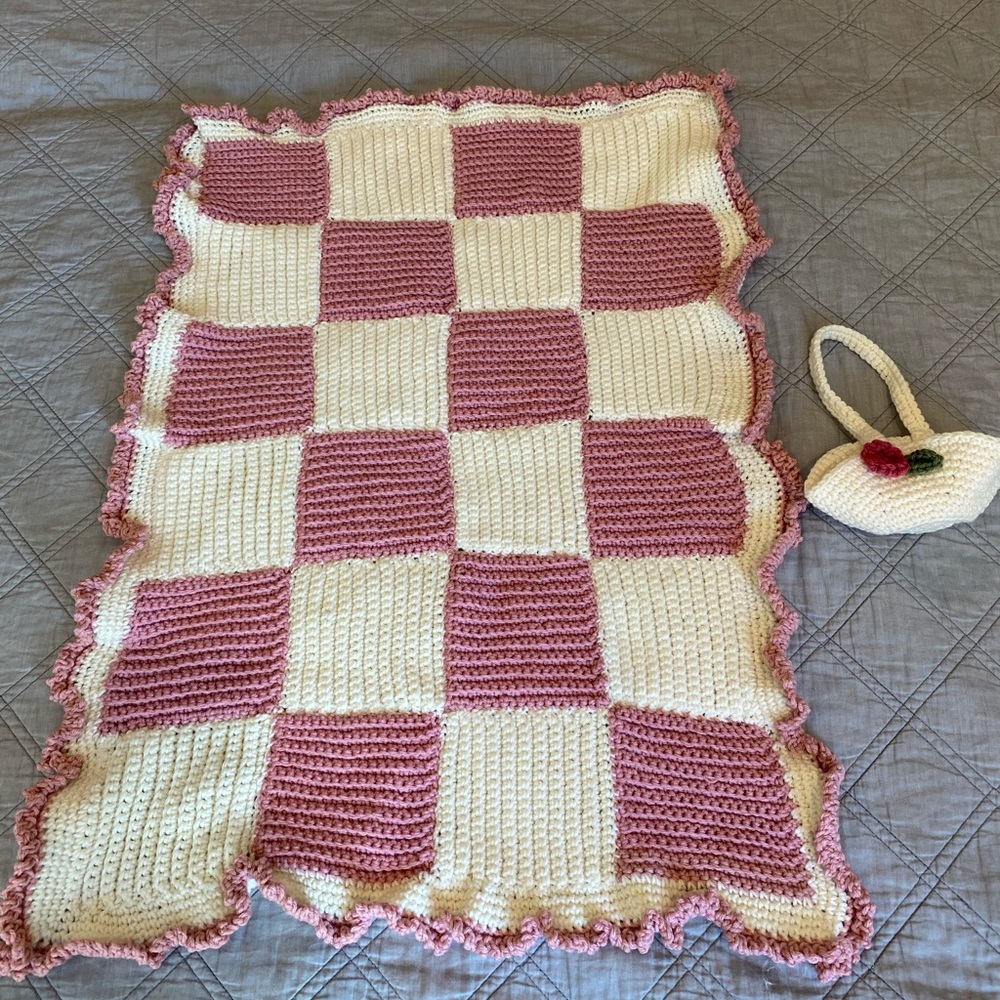 Crocheted set, blanket and basket